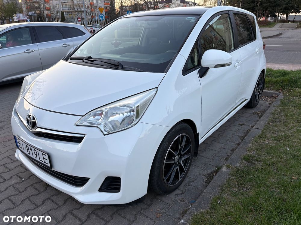 Toyota Verso S 1.33 Premium - 8