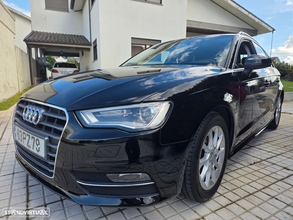 Audi A3 Sportback 1.6 TDI Advance Ultra - 11