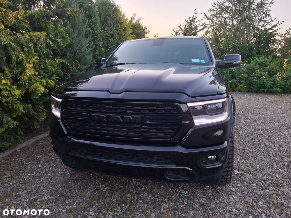 RAM 1500 5.7 Crew Cab Bighorn - 1