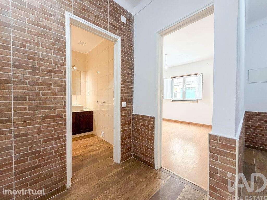 Andar de moradia T2 em Almeirim - Grande imagem: 2/20