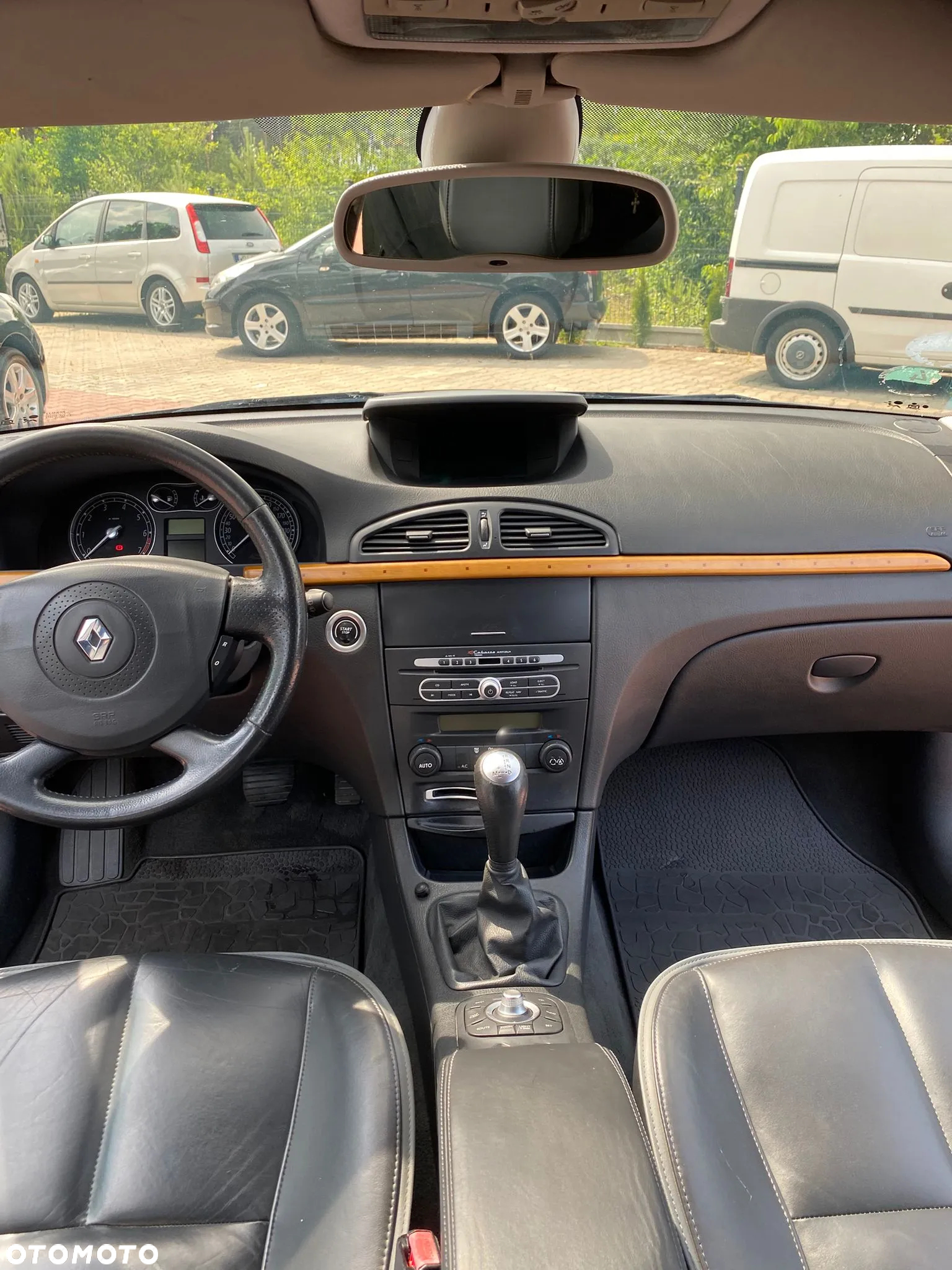 Renault Laguna Grandtour 3.0 V6 Initiale - 33