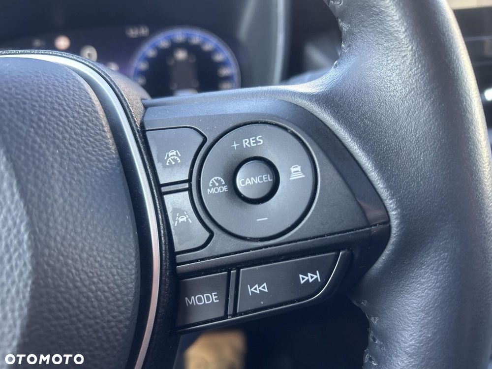 Toyota Corolla 1.8 Hybrid Comfort - 18