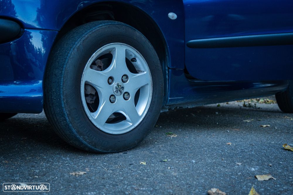 Peugeot 206 - 17