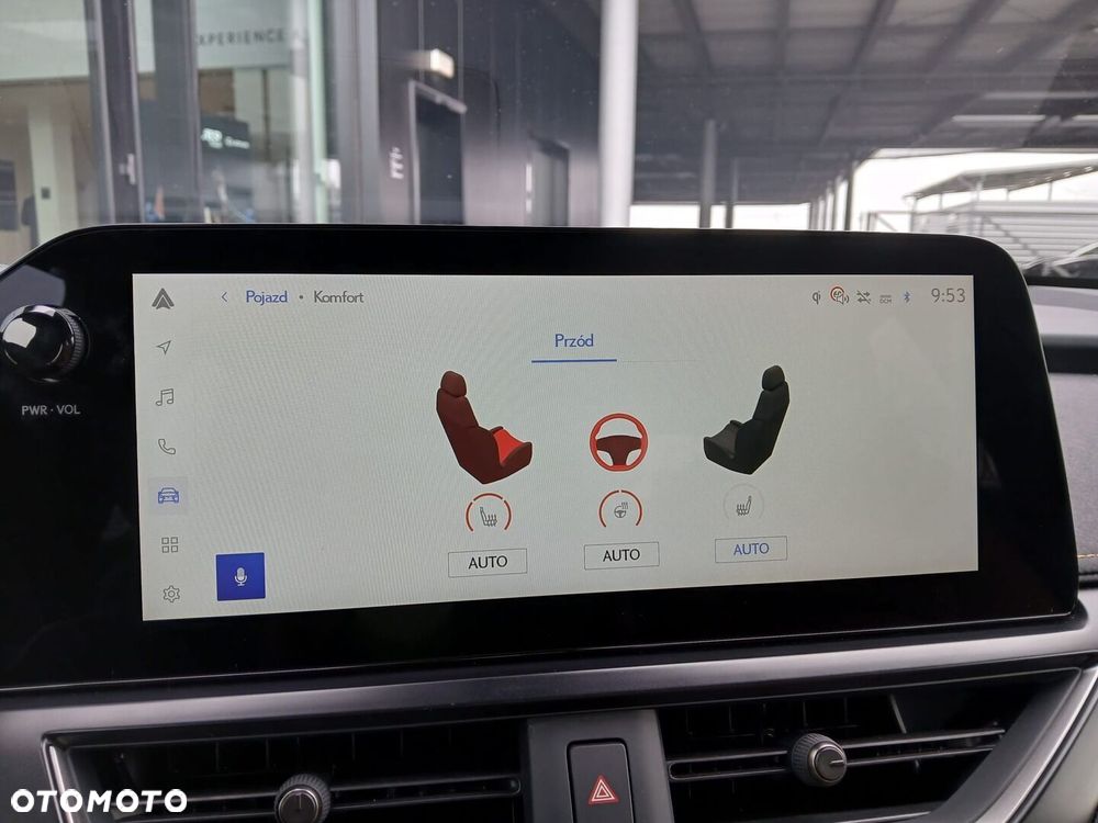 Lexus UX 300h F Sport Design - 22