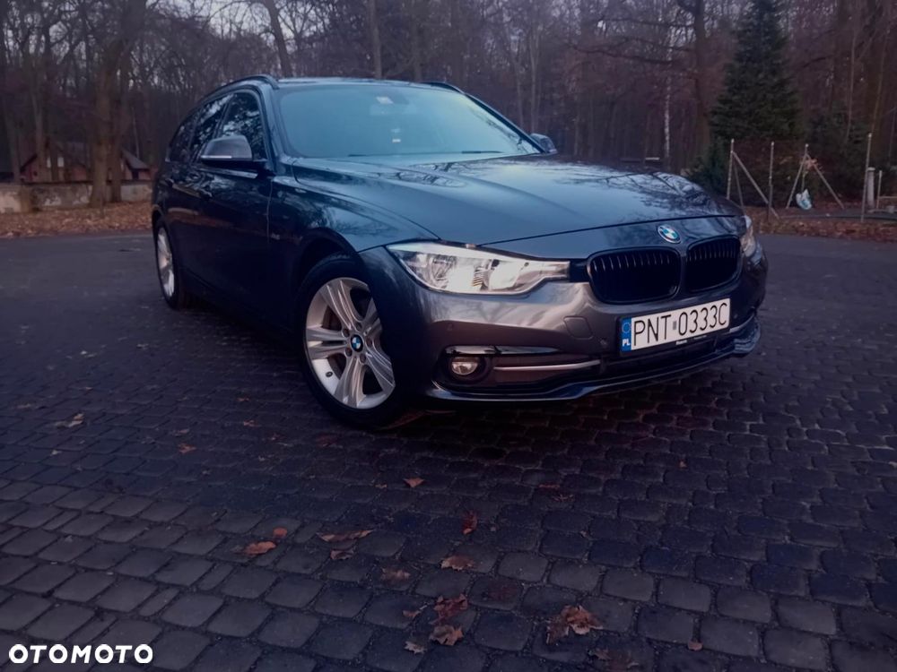 BMW Seria 3 320d Efficient Dynamics Sport Line shadow - 2