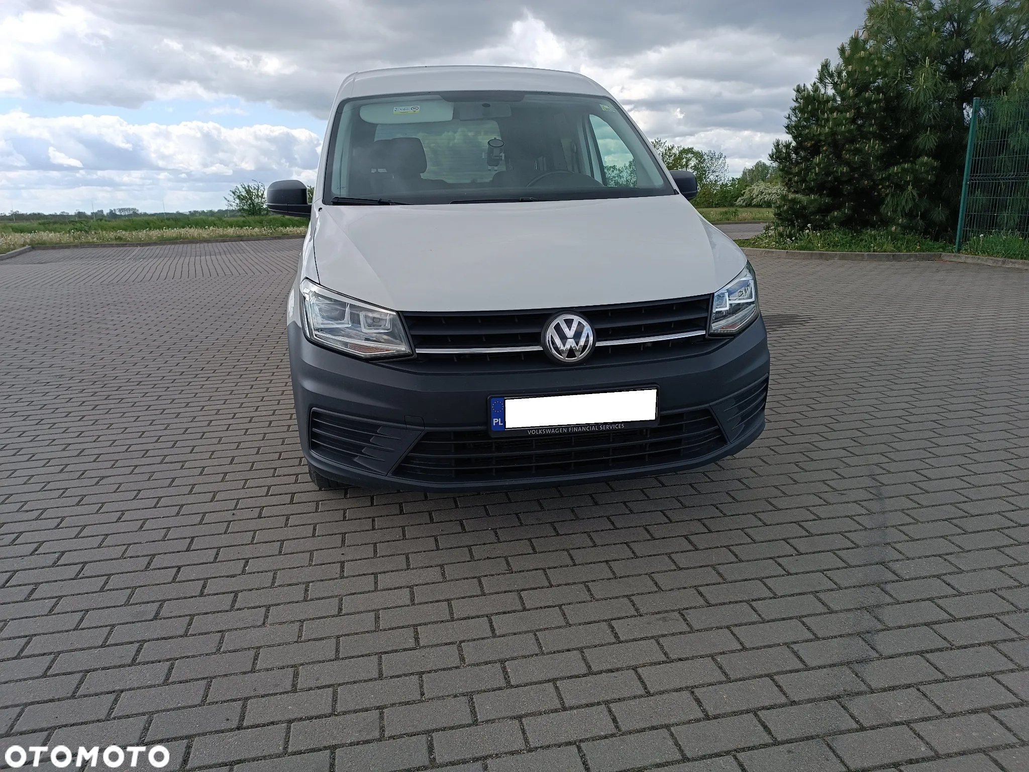Volkswagen Caddy 2.0 TDI Comfortline - 2