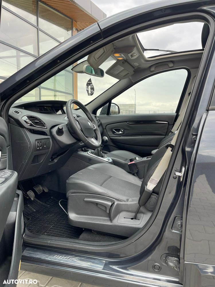 Renault Grand Scenic TCe 130 Bose Edition - 26