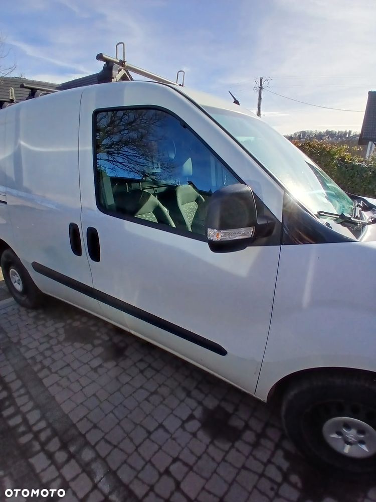 Opel Combo - 4