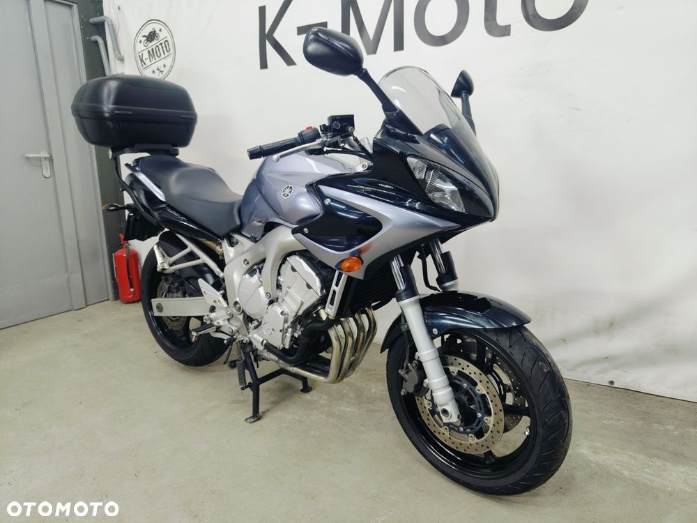Yamaha FZS - 2