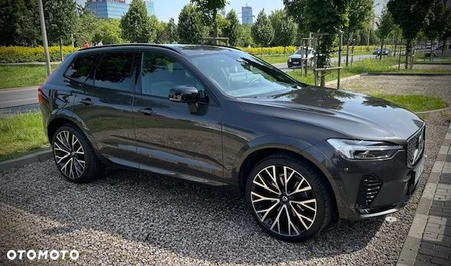 Volvo XC 60 B5 B AWD R-Design - 9
