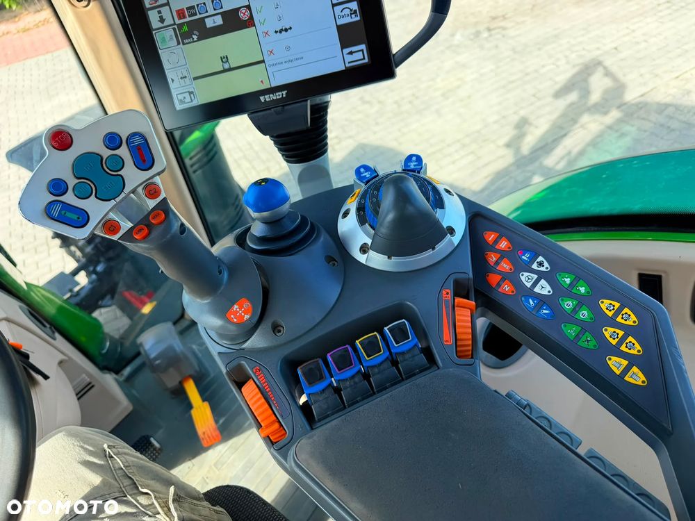 Fendt 724 Vario Profi Plus - 22