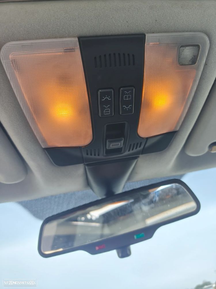 Mercedes-Benz C 250 - 11