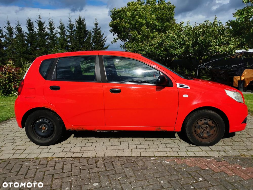 Chevrolet Aveo - 7