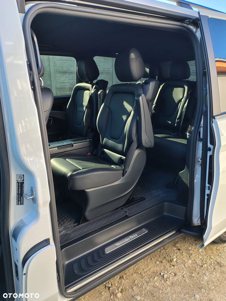 Mercedes-Benz Klasa V 300 d 4-Matic Avantgarde 9G-Tronic - 5