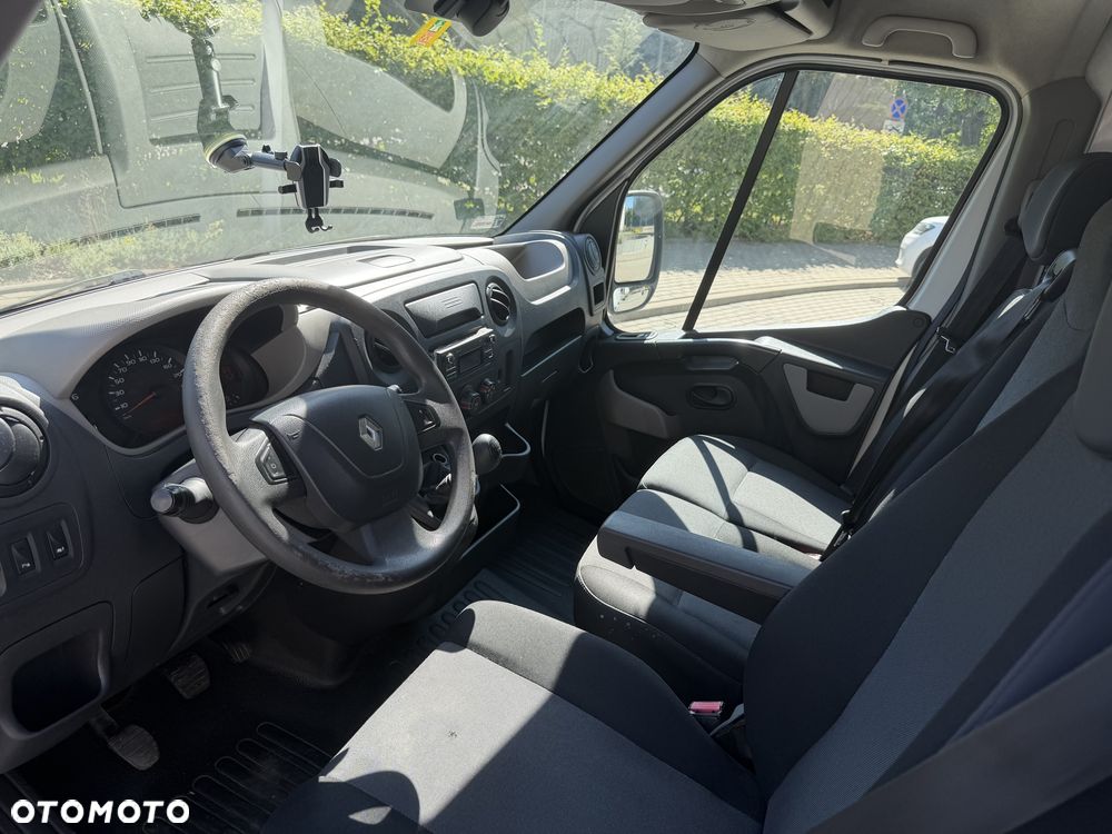 Renault Master - 10