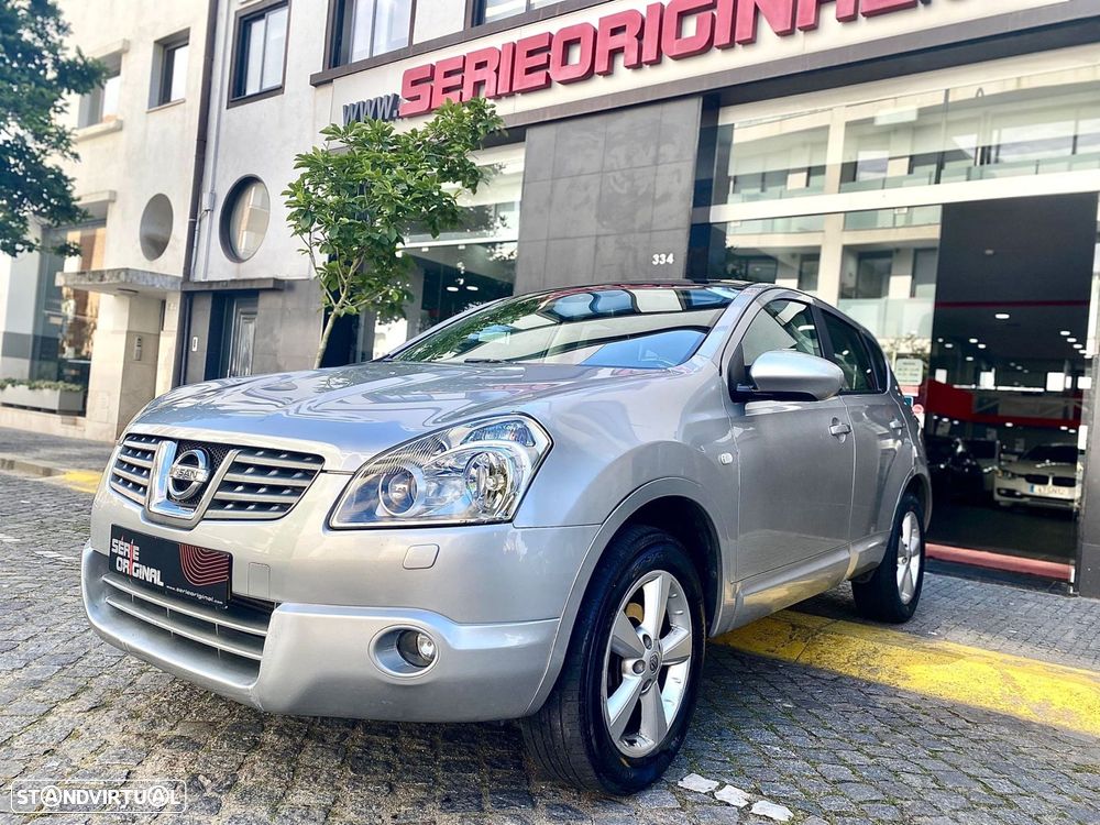 Nissan Qashqai 2.0 dCi Tekna Premium 17 - 1