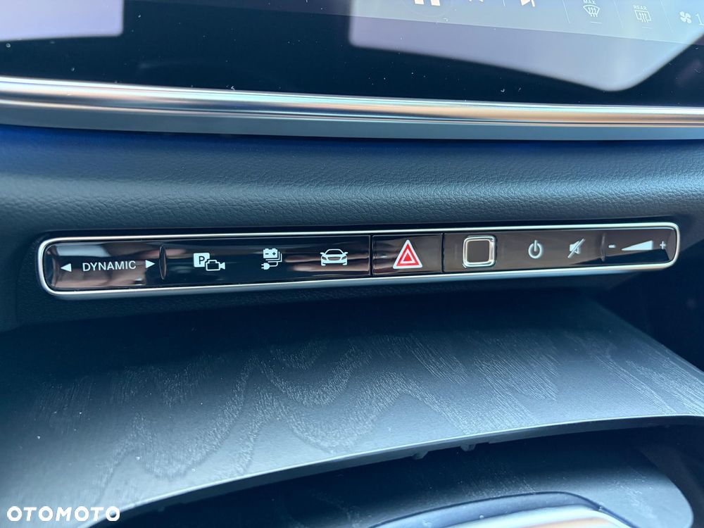 Mercedes-Benz Klasa E 300 de PHEV 4-Matic AMG 9G-Tronic - 34