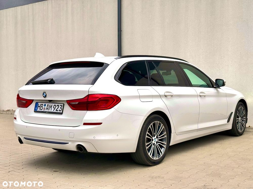 BMW Seria 5 520d xDrive Sport Line sport - 7