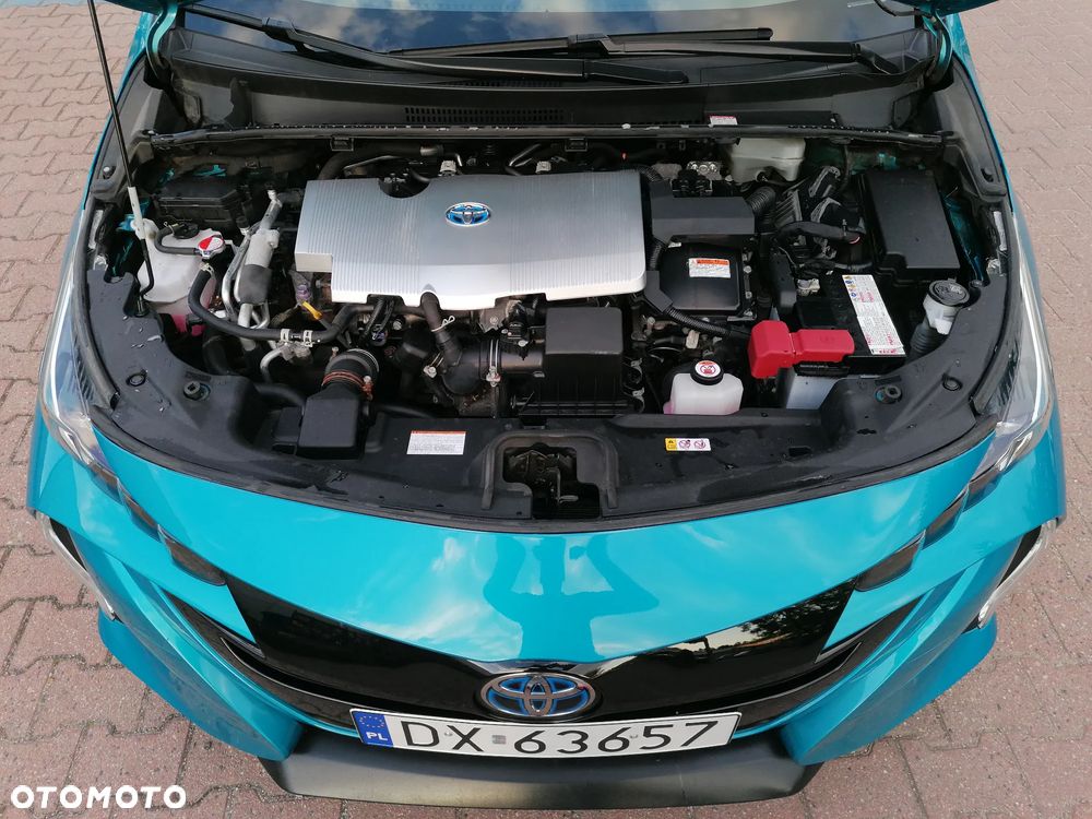 Toyota Prius (Hybrid) Comfort - 26