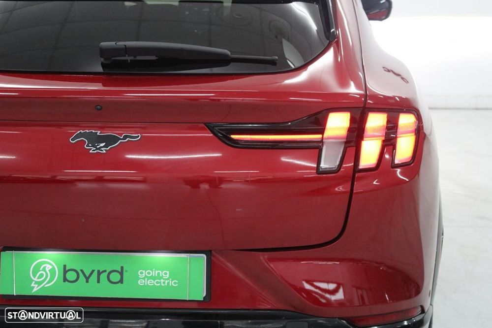 Ford Mustang Mach-E 98.7 kWh Premium AWD - 6