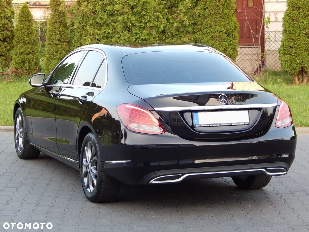 Mercedes-Benz Klasa C 200 7G-TRONIC Edition - 4