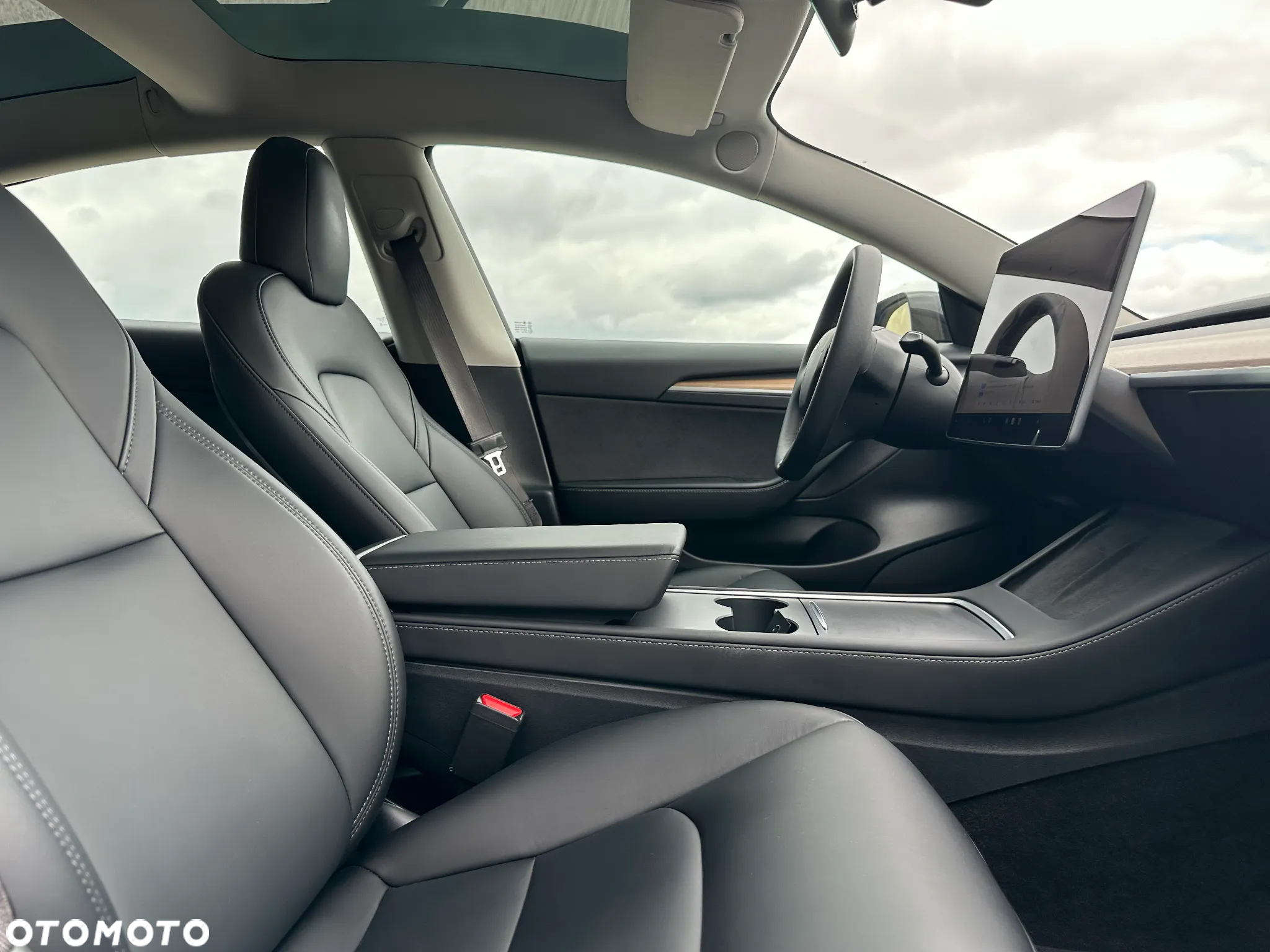 Tesla Model 3 Long Range RWD - 8