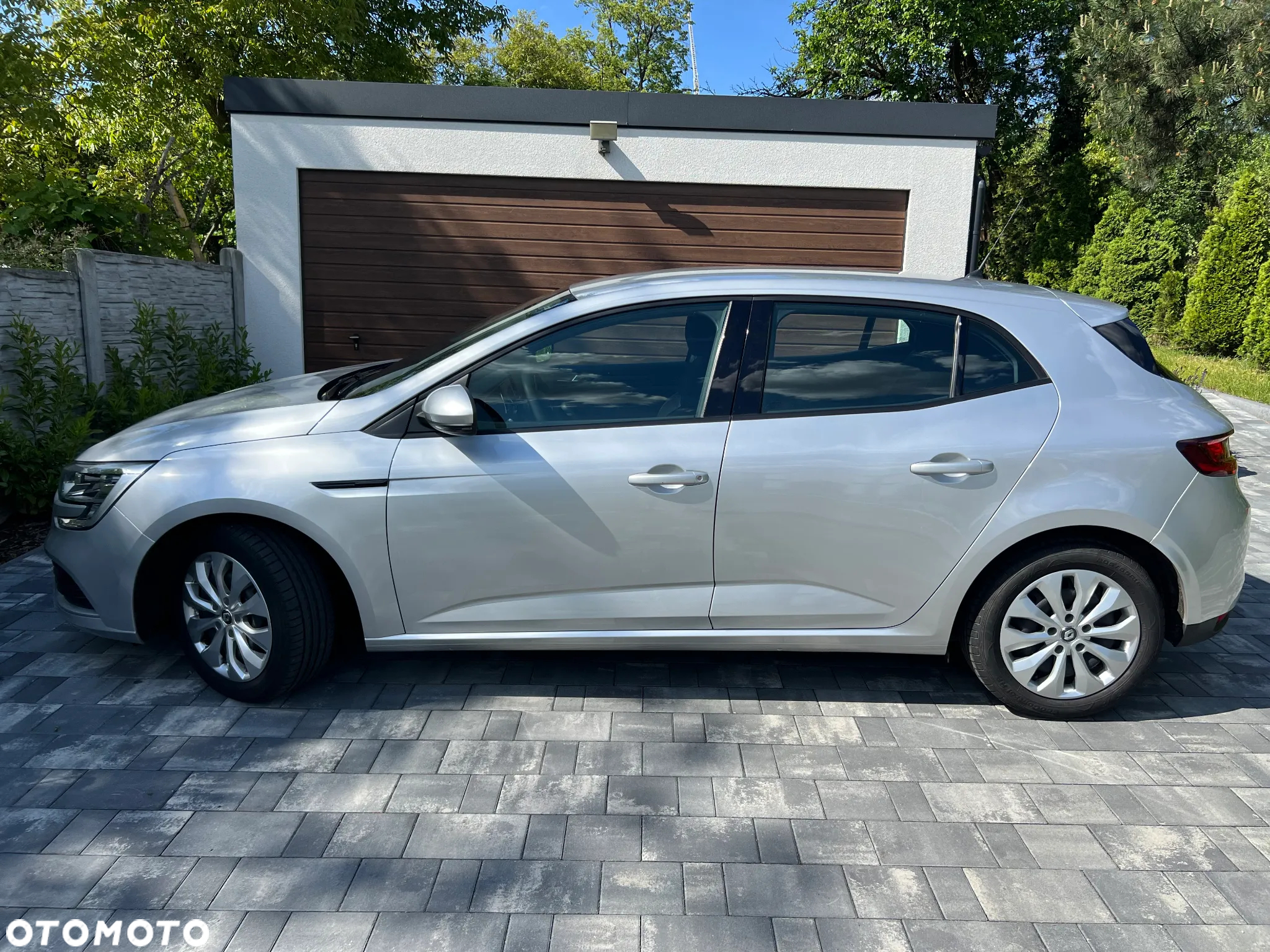 Renault Megane 1.6 SCe Life - 6