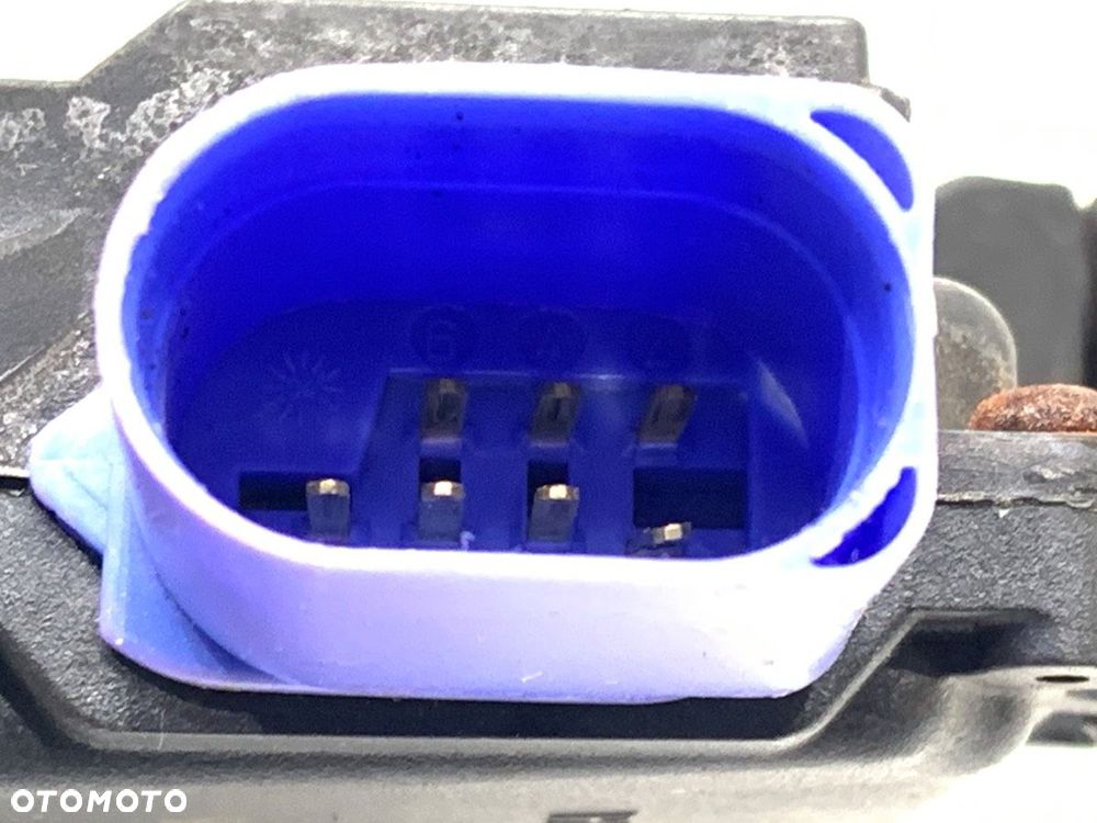 ZAMEK DRZWI LEWY TYŁ  VW TOURAN (1T1, 1T2) 2003 - 2010 1.9 TDI 77 kW [105 KM] olej napędowy 2003 - - 3