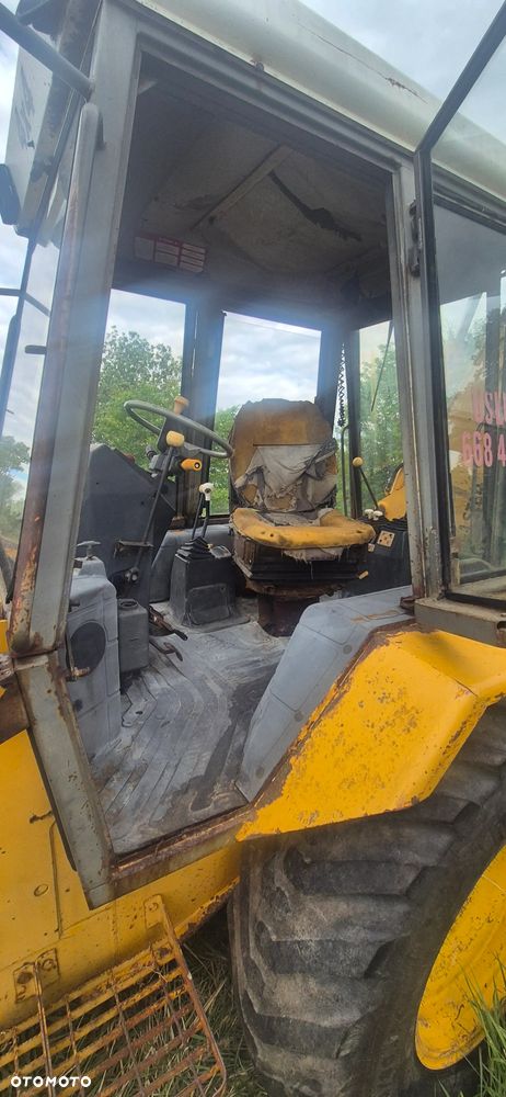 JCB 3cx - 4
