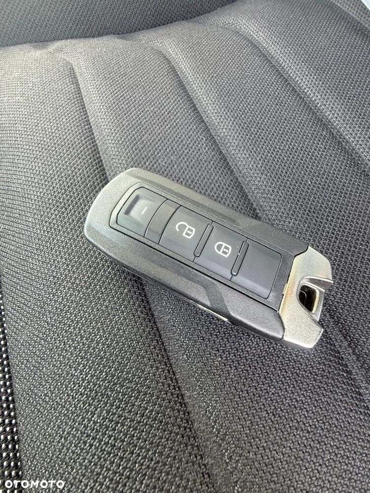 Iveco OSTATNIA W TEJ CENIE - OD RĘKI - SKRZYNIA AUTOMAT HAK 3500kg - 28