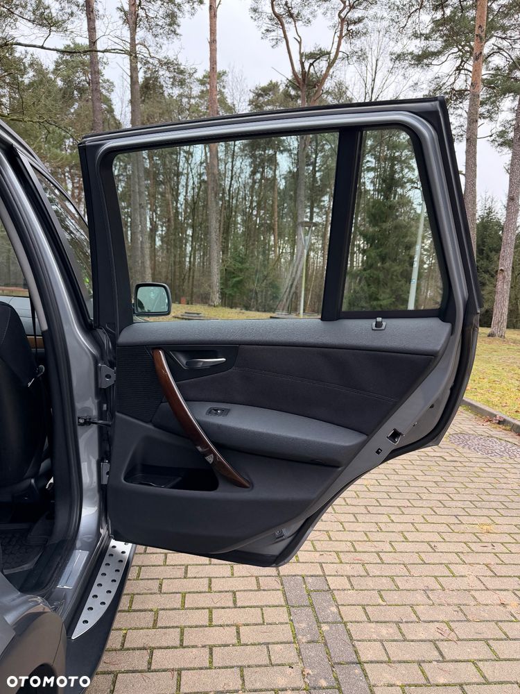 BMW X3 xDrive20d - 13