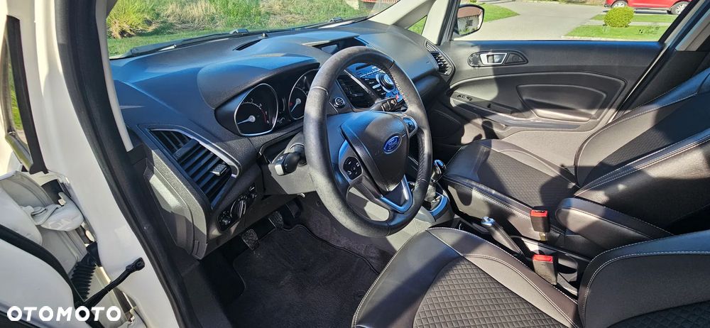 Ford EcoSport 1.0 EcoBoost TITANIUM X - 25