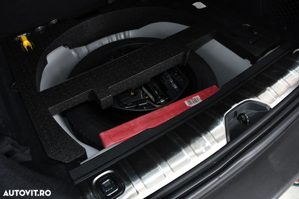 Peugeot 2008 PureTech 82 ETG5 STOP&START Allure - 30