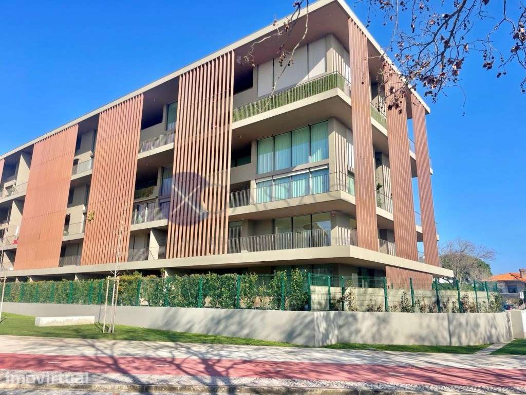 Charmoso apartamento T4 Duplex, para venda num condomínio emblemáti... - Grande imagem: 2/37