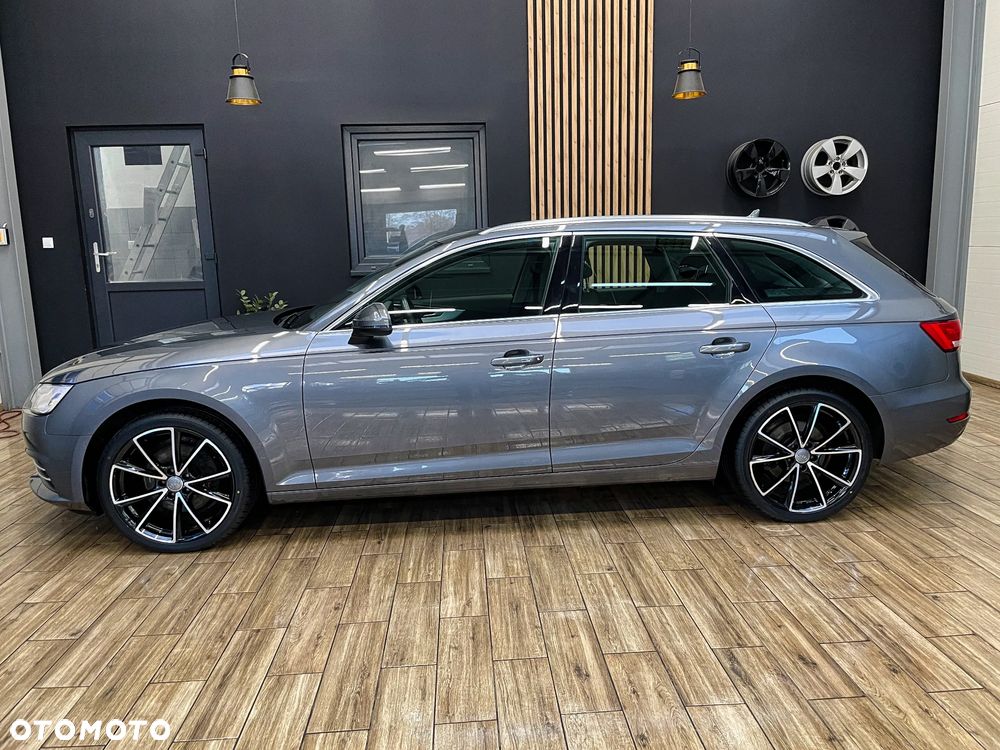 Audi A4 Avant 2.0 TFSI ultra S tronic design - 11