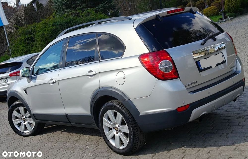 Chevrolet Captiva 2.0 d High - 2