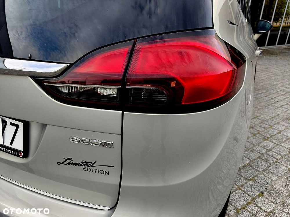 Opel Zafira 2.0 CDTI Cosmo - 21