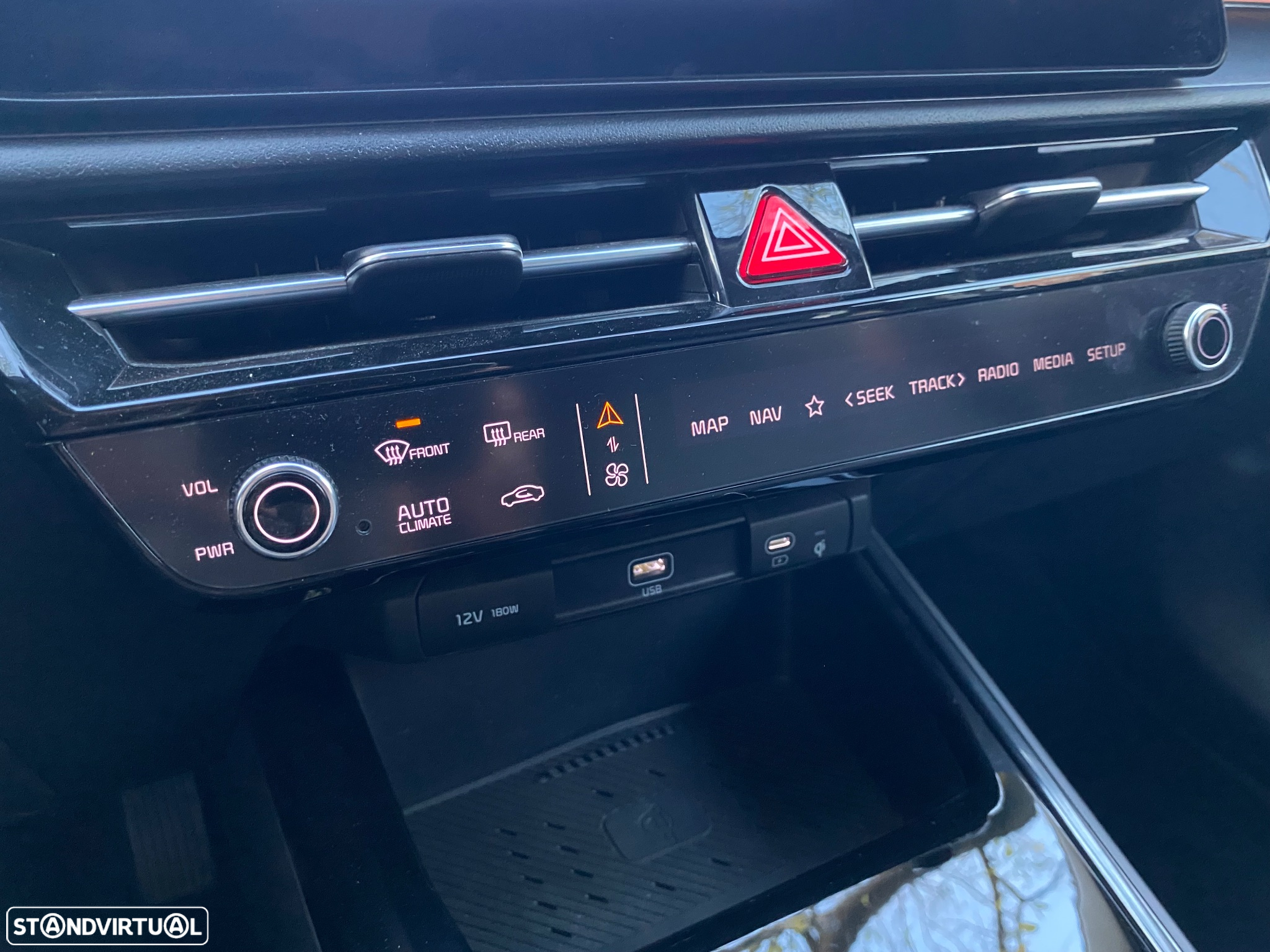Kia Niro EV 64kWh Tech - 28