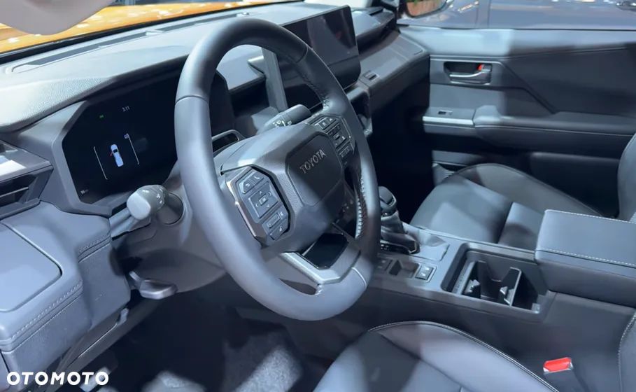 Toyota Hilux - 7