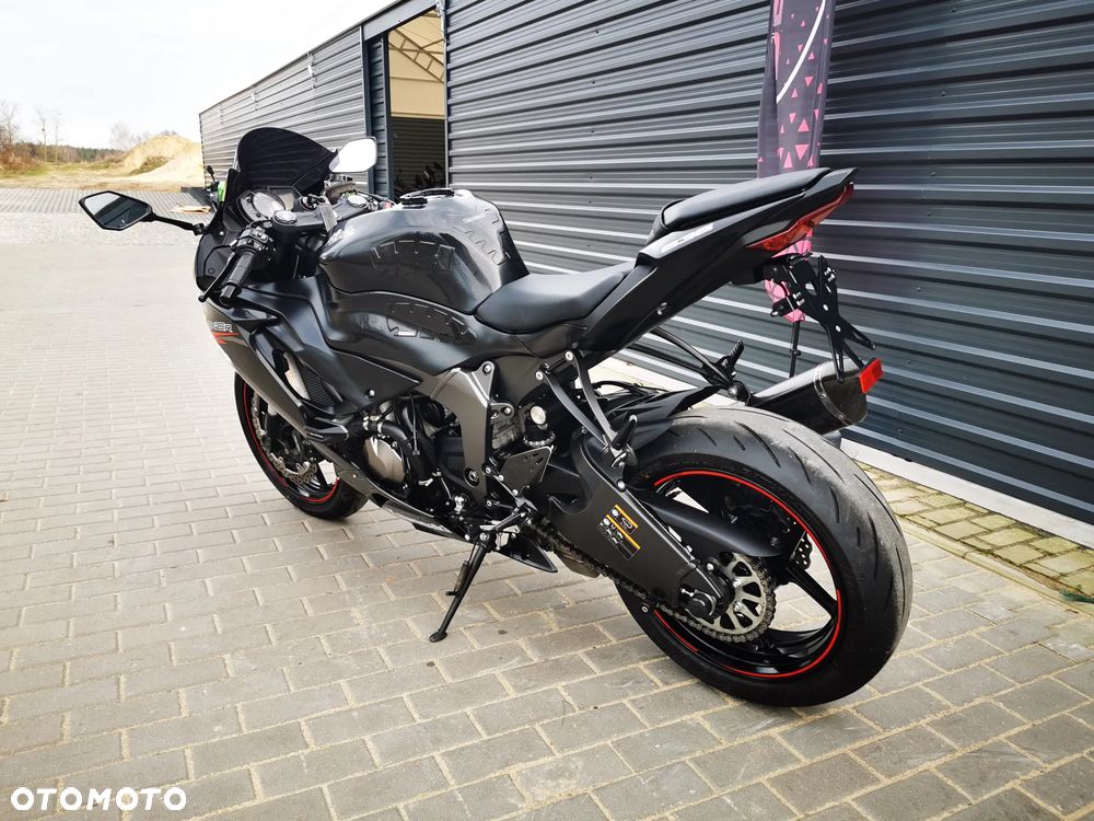 Kawasaki ZX - 3