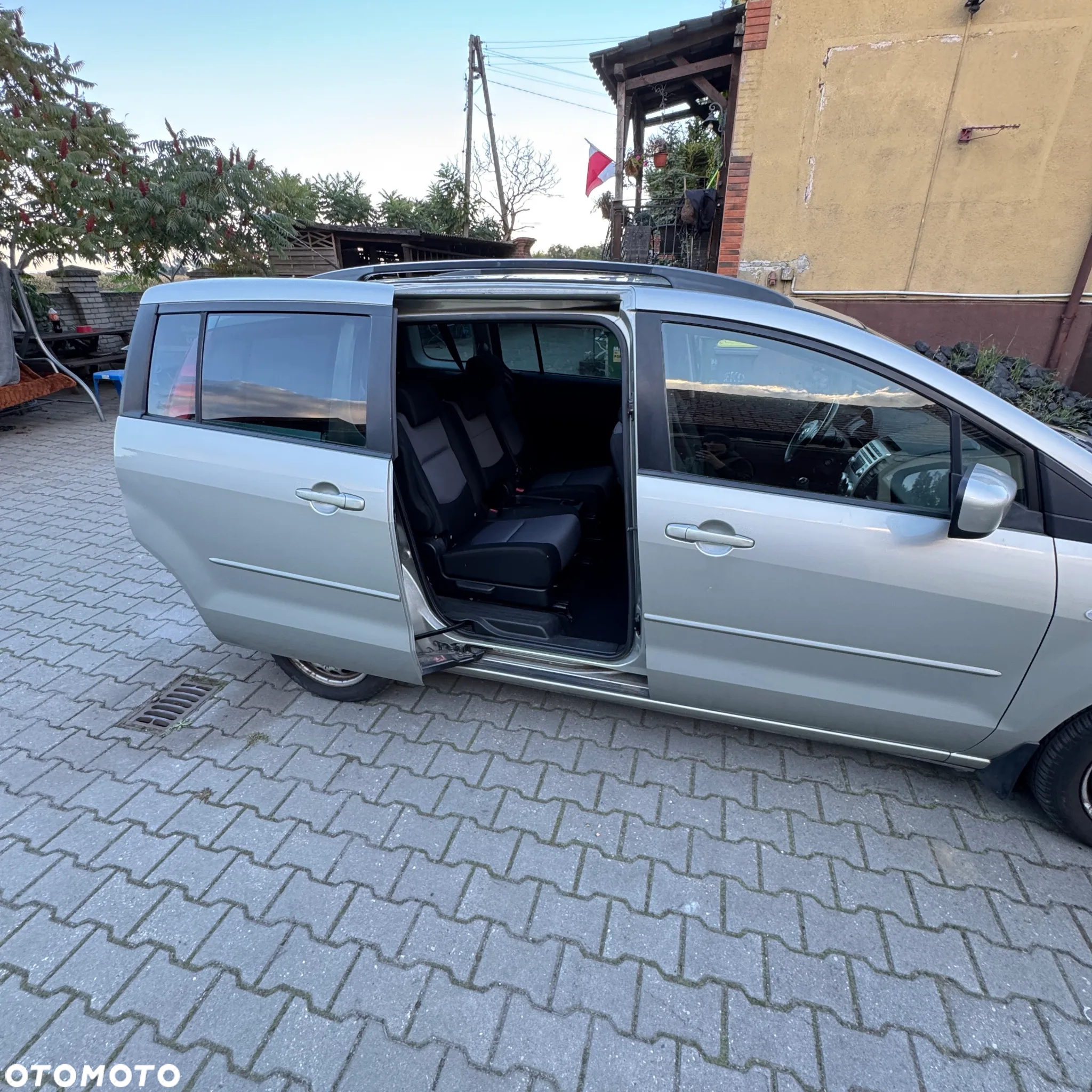 Mazda 5 2.0 CD Comfort - 11