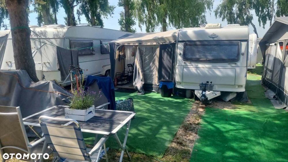 Hobby De Luxe 450 UF - 6
