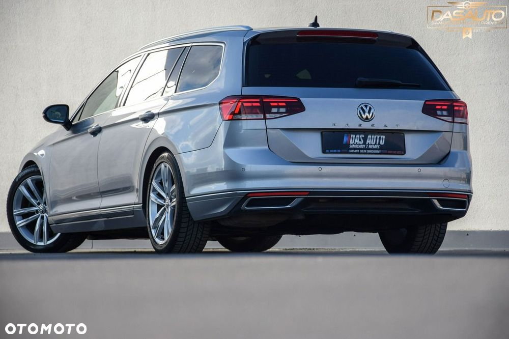 Volkswagen Passat - 16
