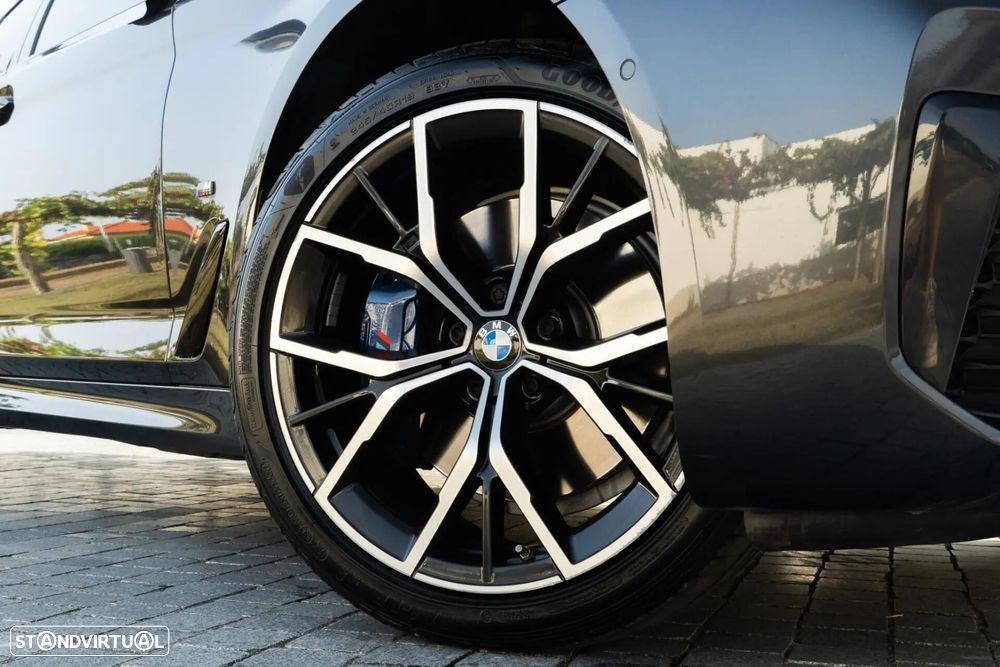 BMW 520 e Pack M - 34
