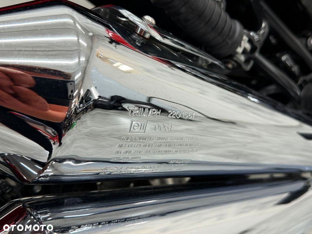 Triumph Thunderbird - 7