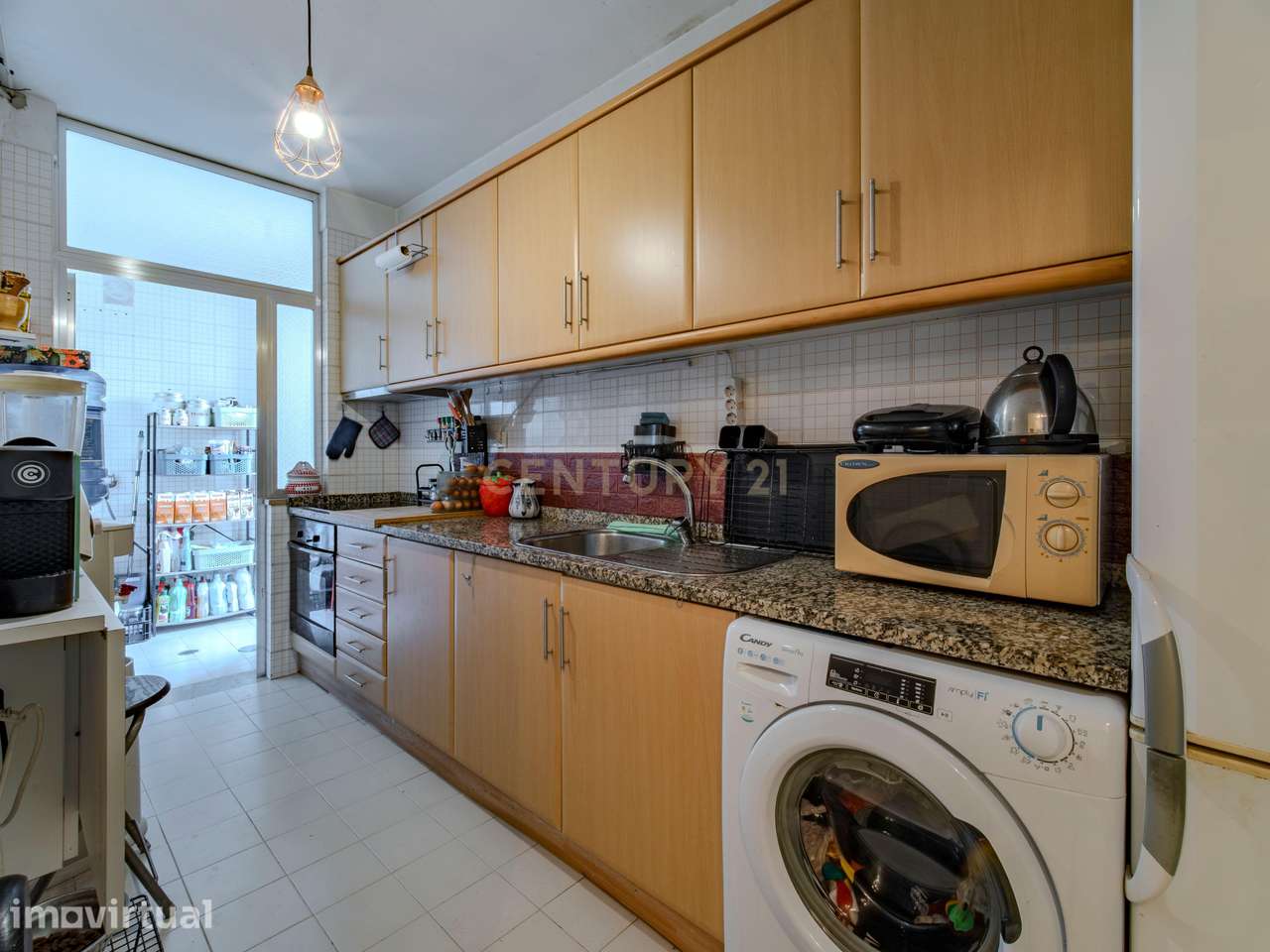 Apartamento T2 com terraço e lugar de garagem, ao Carvalhido - Porto - Grande imagem: 5/36