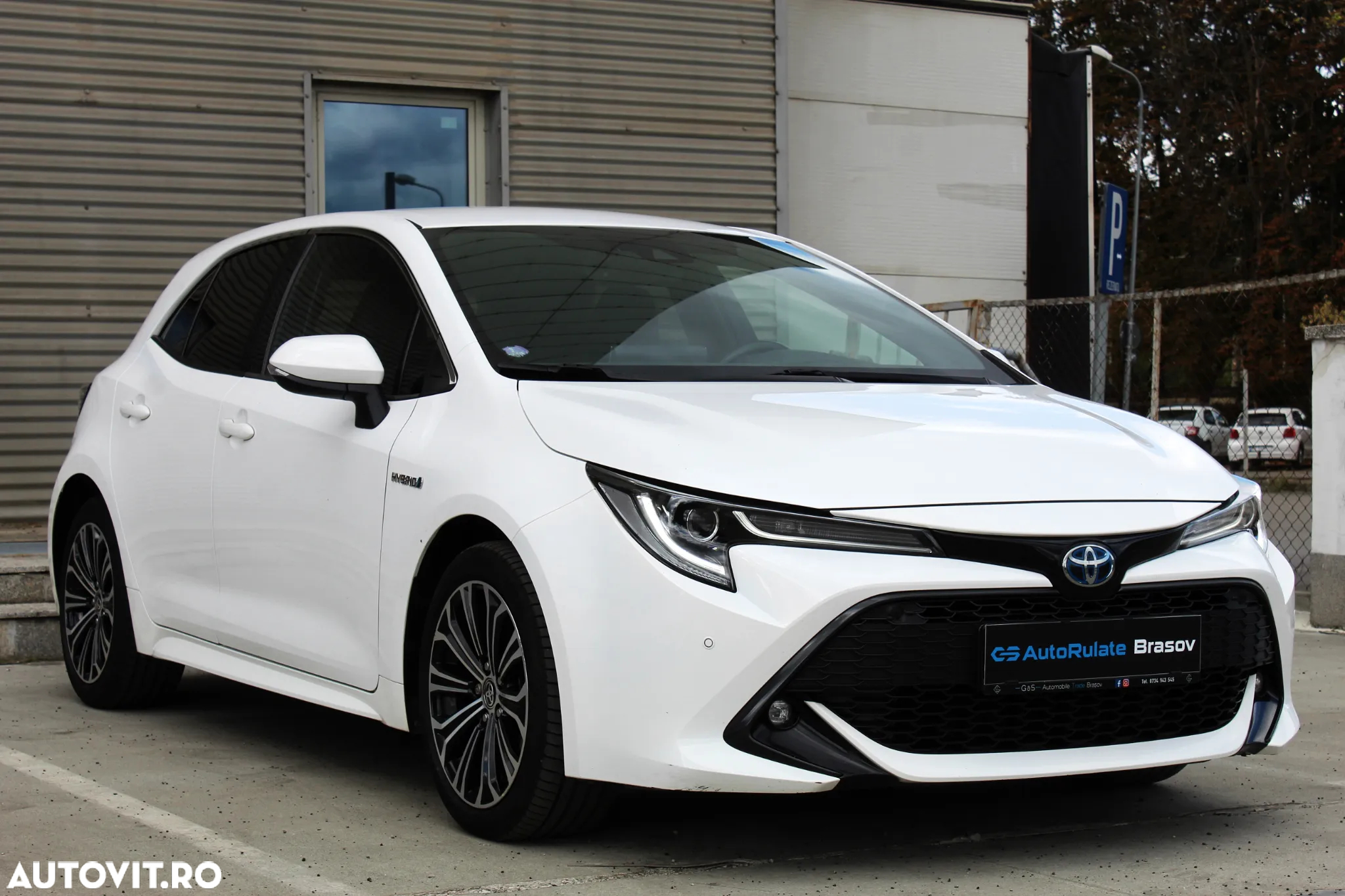 Toyota Corolla 1.8 HSD Exclusive interior Negru - 35