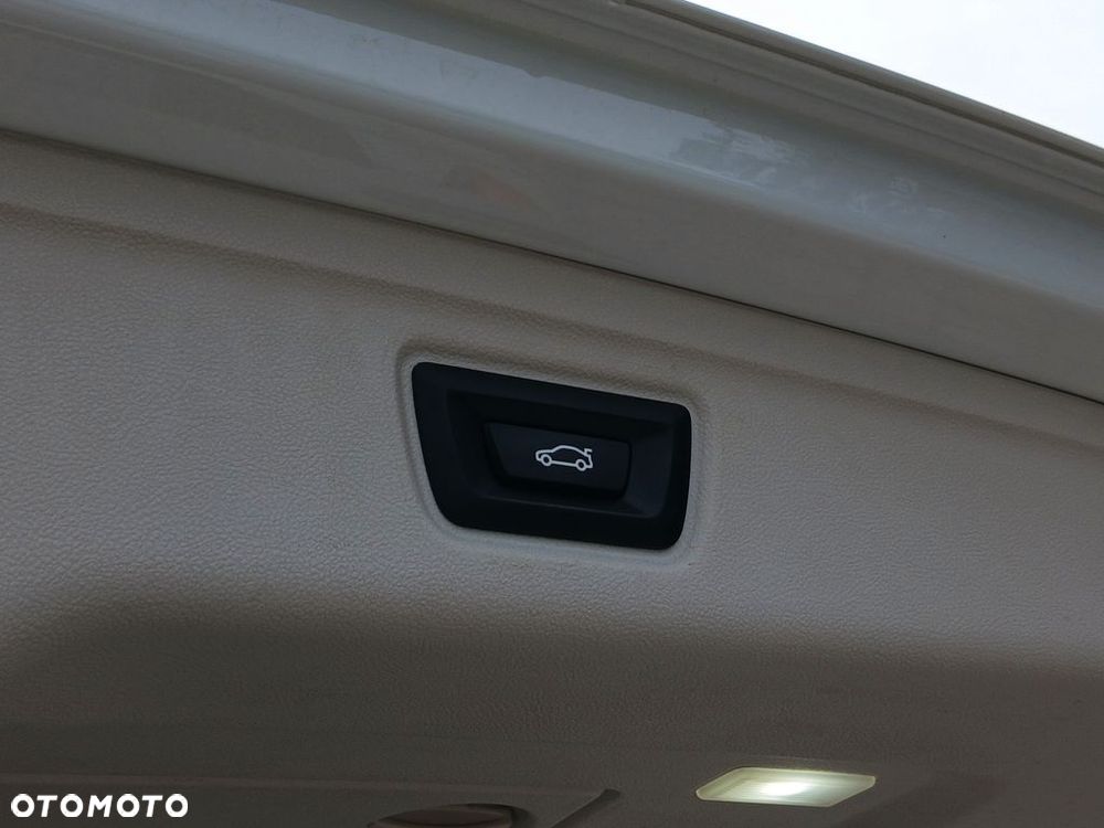 BMW Seria 3 - 13