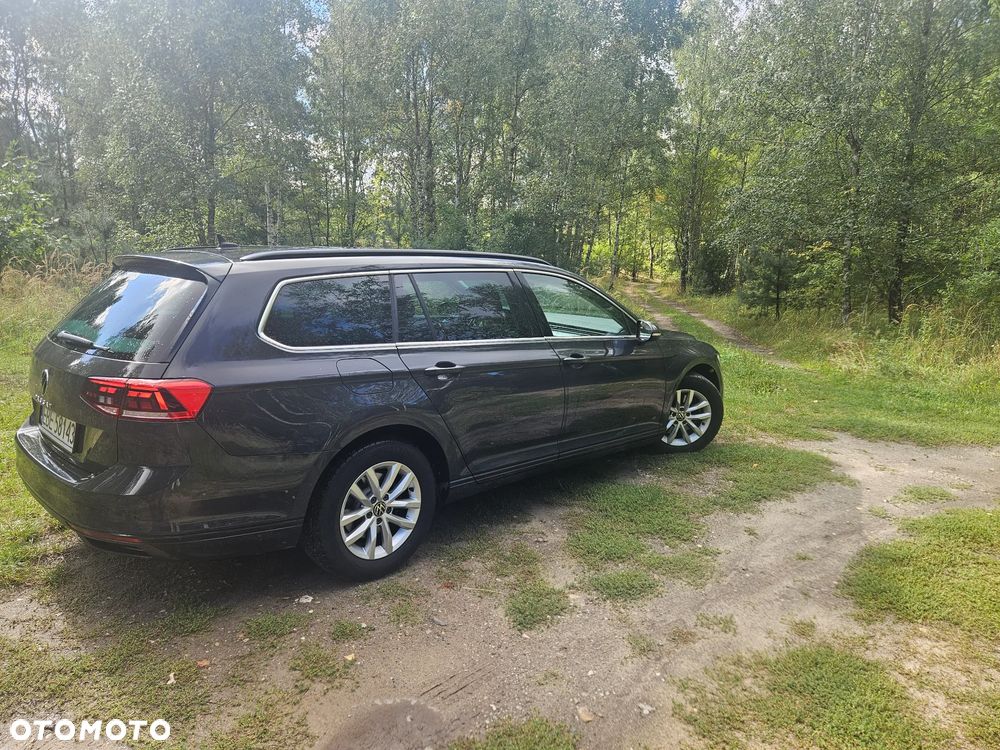 Volkswagen Passat 2.0 TDI SCR DSG Business - 15