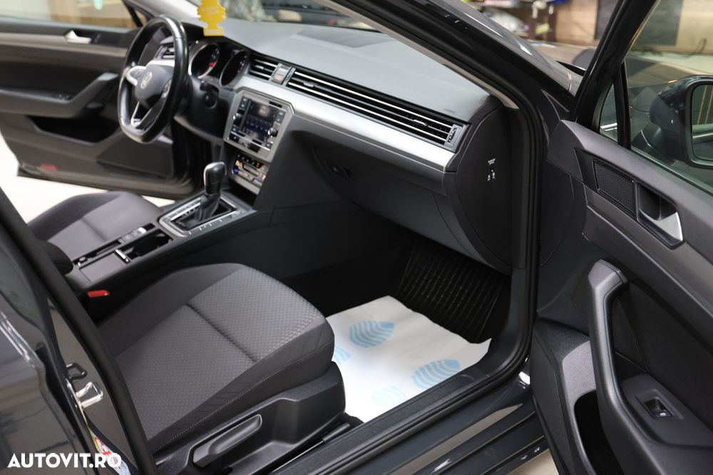 Volkswagen Passat 1.5 TSI ACT DSG Comfortline - 15